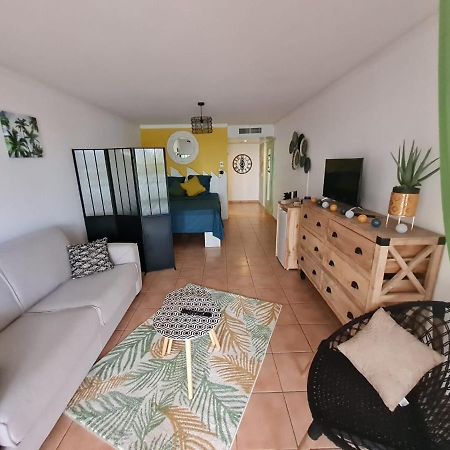 Studio Cosy, Vue Sur Mer Villages Vacances Sainte Anne Cheques Vacances Acceptes Exterior foto