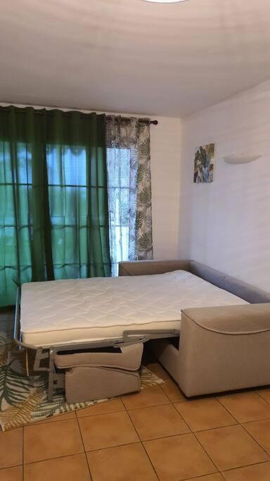 Studio Cosy, Vue Sur Mer Villages Vacances Sainte Anne Cheques Vacances Acceptes Exterior foto